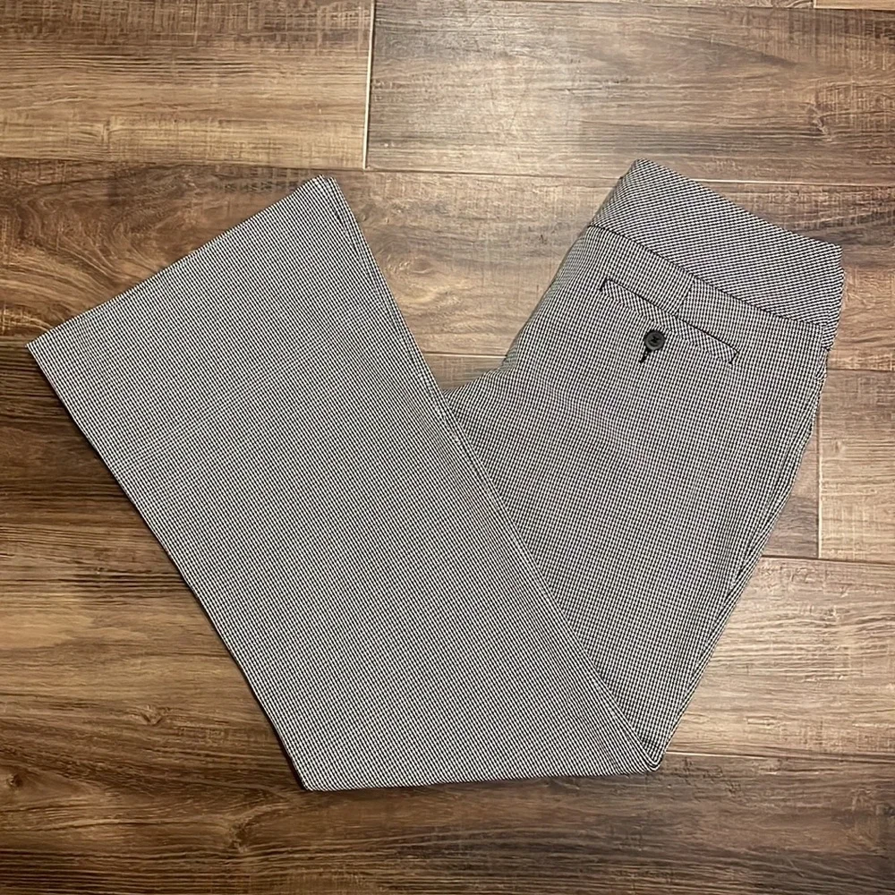 Express Editor Pants - Picture 2 of 4